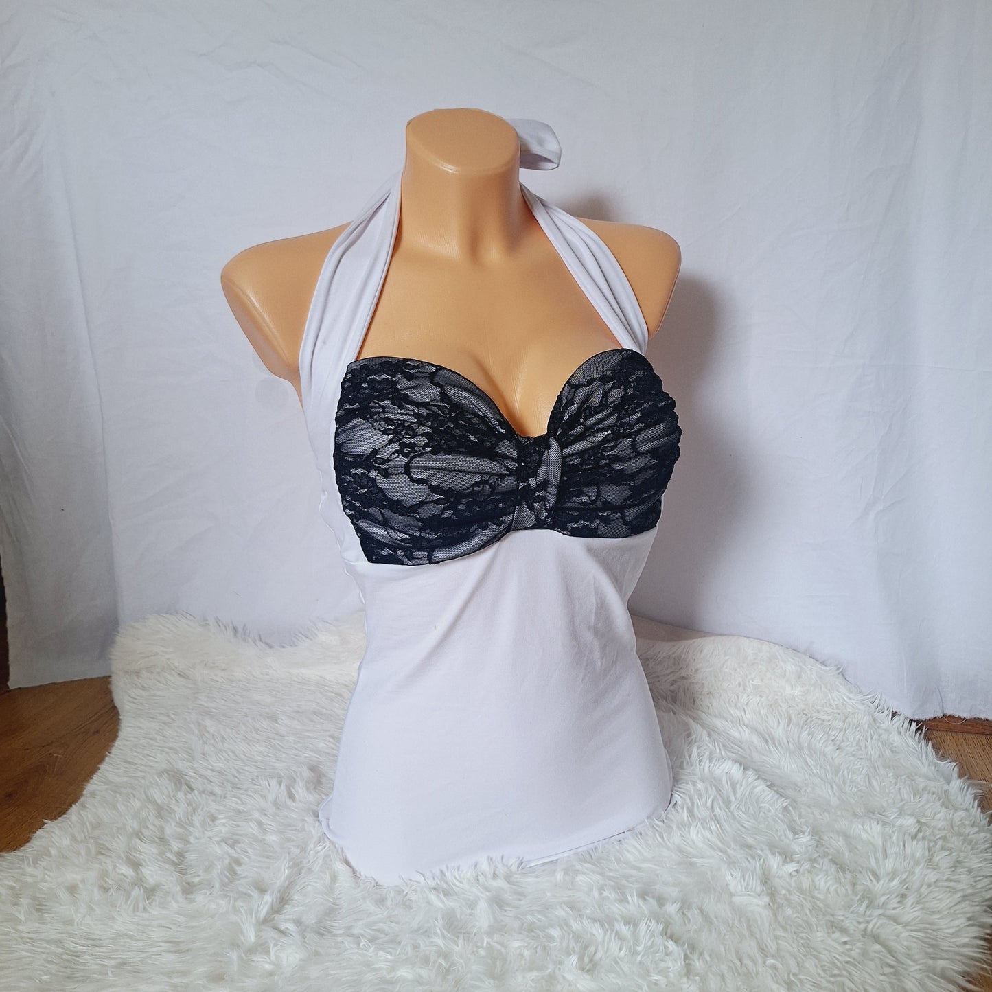 Handmade bow white top black lace pattern