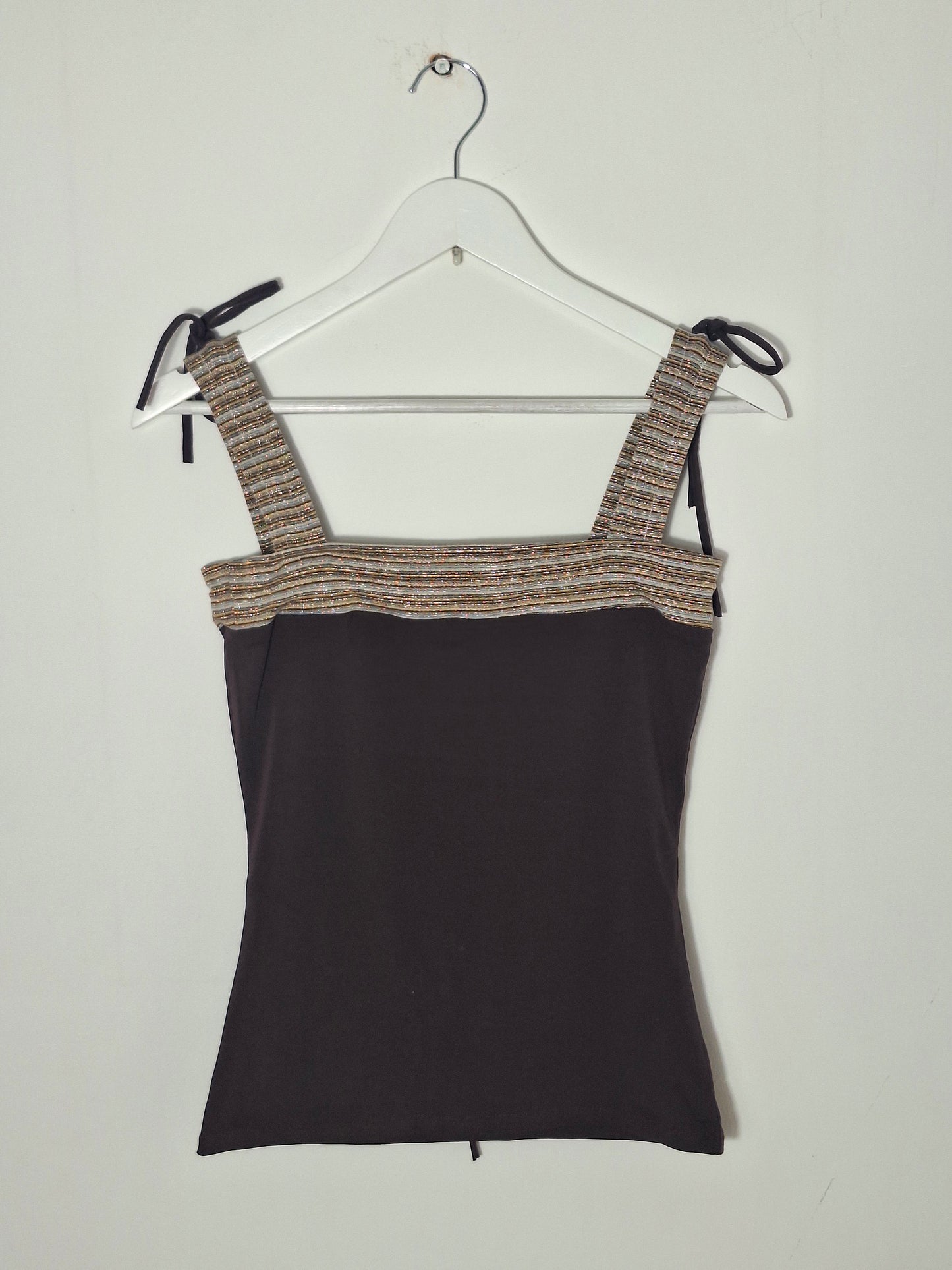 Top brown and stripes print