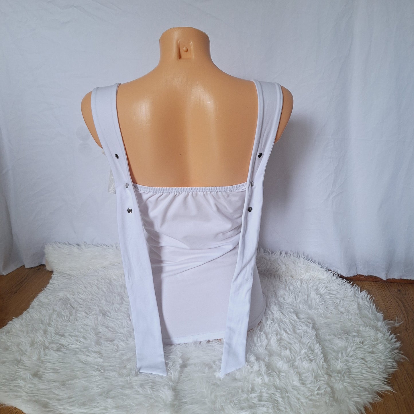 Handmade bow top white&pink lace pattern
