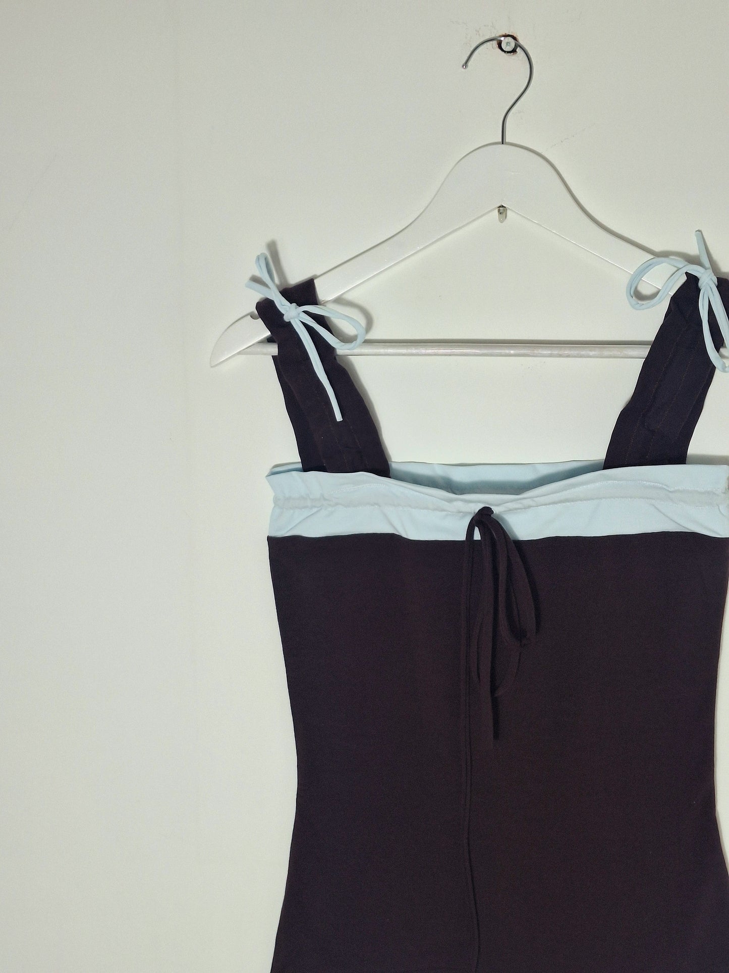 Top brown and blue
