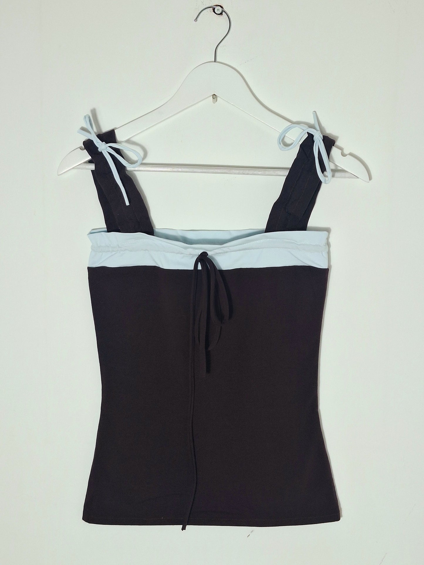 Top brown and blue