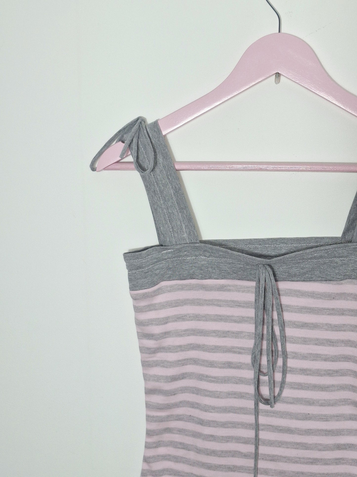 Stella top grey and pink stripes