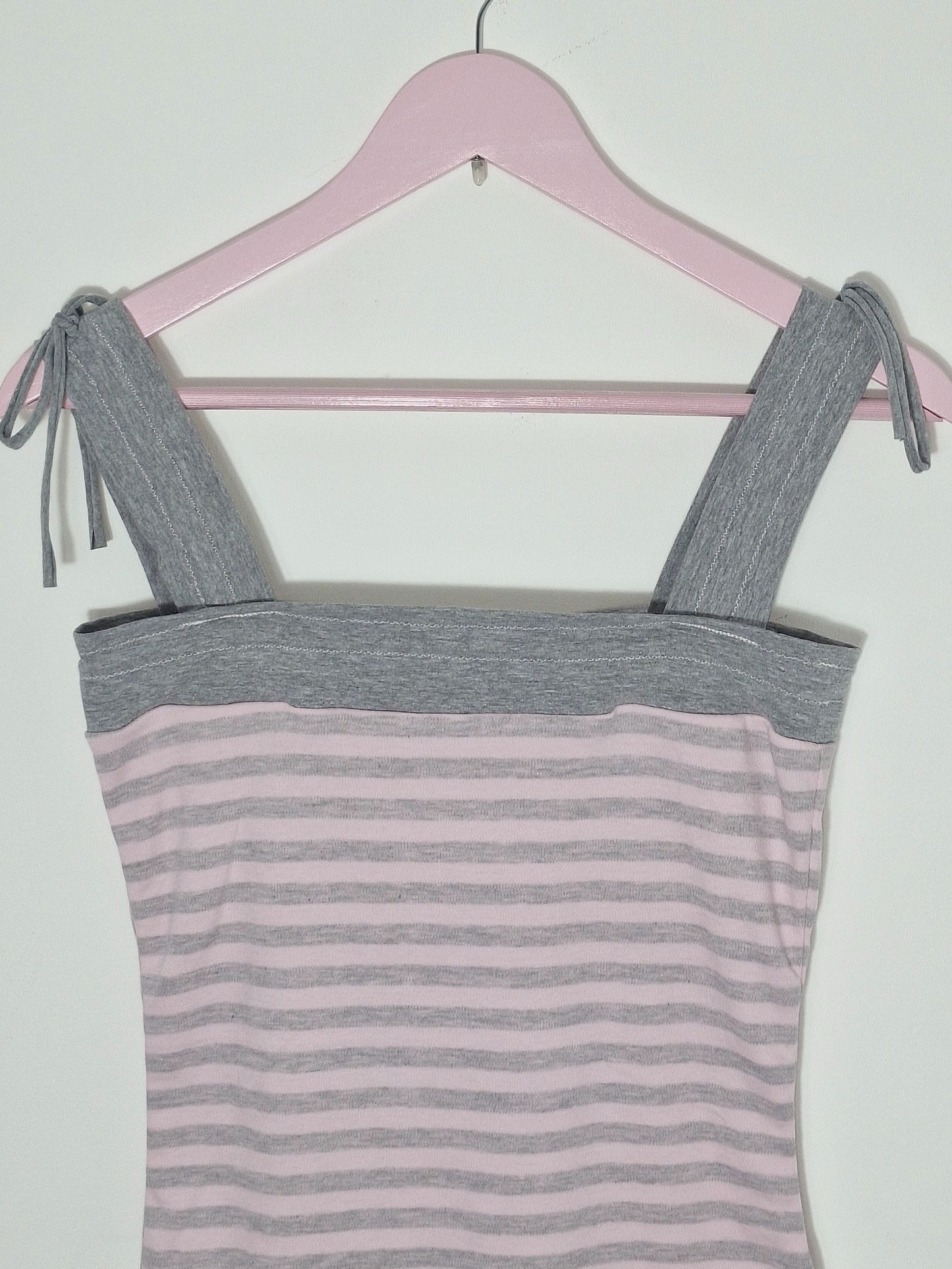 Stella top grey and pink stripes