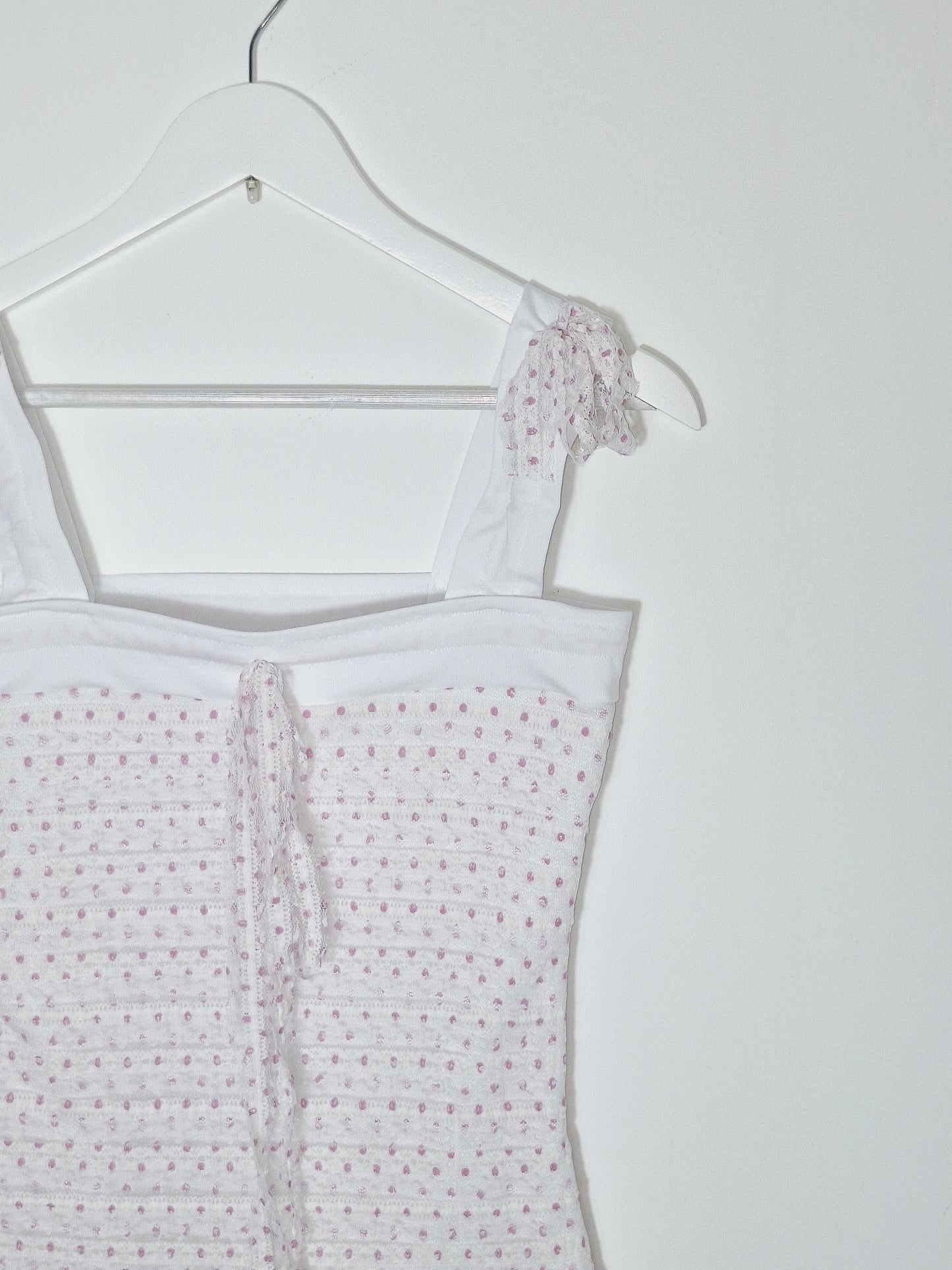 Top white and violet dots lace