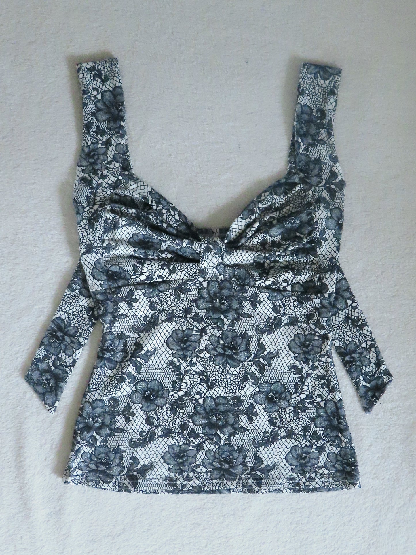 2 way handmade bow black flower lace pattern